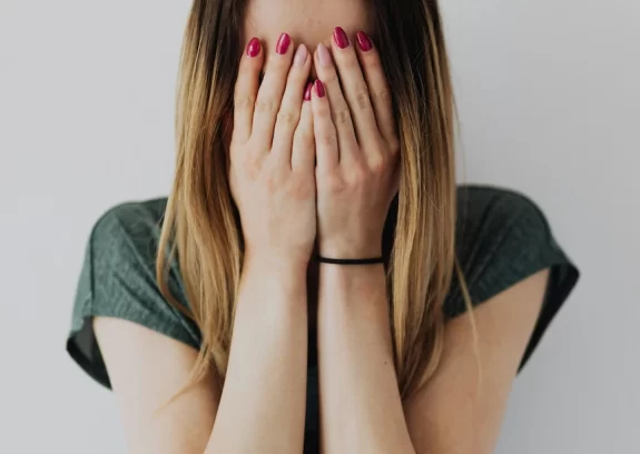 Violência psicológica com uso de inteligência artificial: o que muda com a Lei nº 15.123/2025?