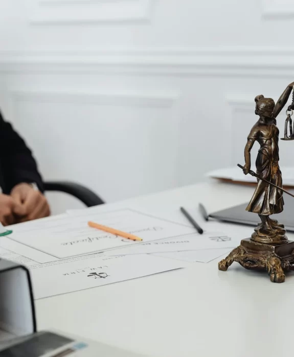 Condenado no Júri pode recorrer em liberdade? O que mudou com a decisão do STF